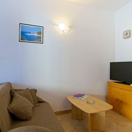 Apartmani Dorita Mali Lošinj Eksteriør billede