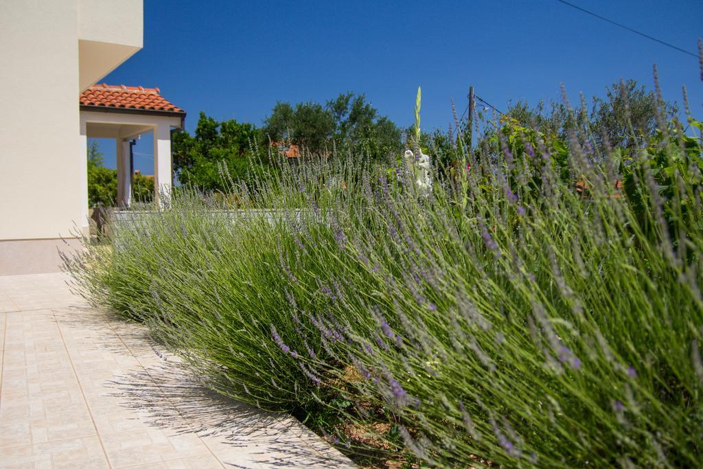 Apartmani Dorita Mali Lošinj Eksteriør billede