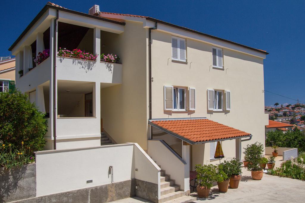 Apartmani Dorita Mali Lošinj Eksteriør billede