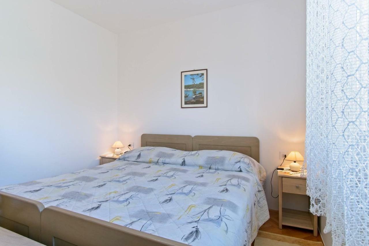 Apartmani Dorita Mali Lošinj Eksteriør billede