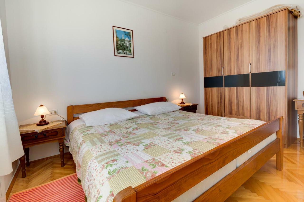 Apartmani Dorita Mali Lošinj Eksteriør billede